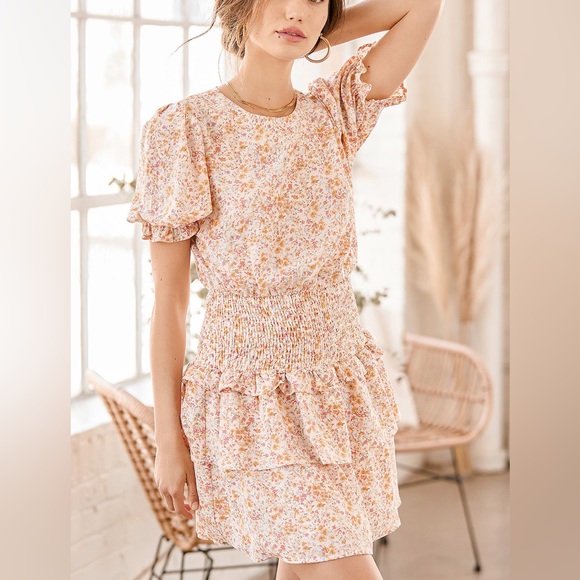 LULUS Isn't She Darling Blush Floral Print Puff Sleeve Mini Dress. Size Large - Picture 2 of 14